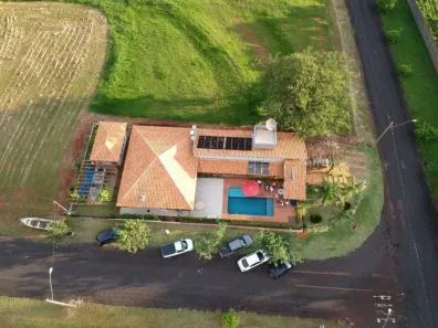 Fazenda/Sítio com 4 Quartos à venda, 220m² no , Fronteira