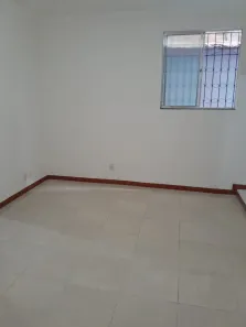 Casa com 2 Quartos para alugar, 73m² no Fazenda Grande do Retiro, Salvador