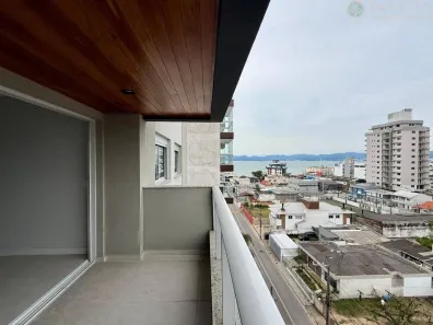Apartamento com 3 Quartos à venda, 86m² no Nossa Senhora do Rosário, São José