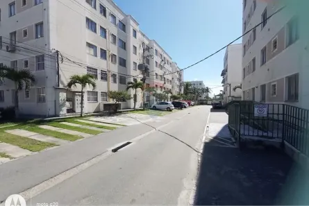 Apartamento com 2 Quartos para alugar, 52m² no Santa Cruz, Rio de Janeiro