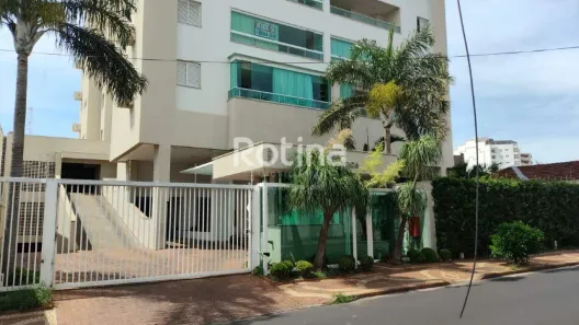 Apartamento com 2 Quartos para alugar, 100m² no Martins, Uberlândia