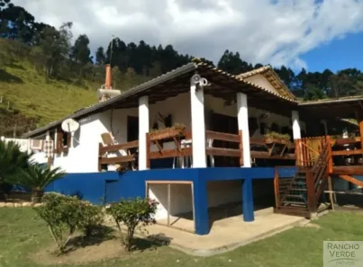 Fazenda/Sítio com 3 Quartos à venda, 120m² no , Marmelópolis