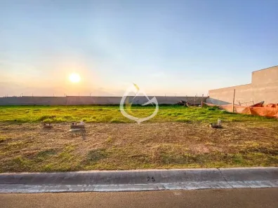 Lote/Terreno à venda, 212m² no Nossa Senhora Aparecida, Paulínia