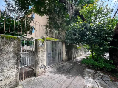 Apartamento com 2 Quartos para venda ou aluguel, 50m² no Grajaú, Rio de Janeiro