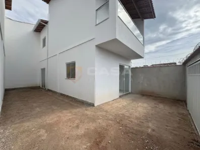 Casa com 3 Quartos à venda, 98m² no Estância Monazítica, Serra