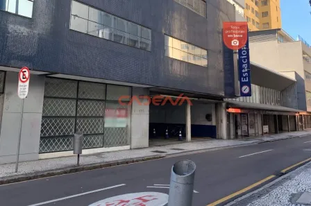 Ponto Comercial para alugar, 146m² no Centro, Curitiba