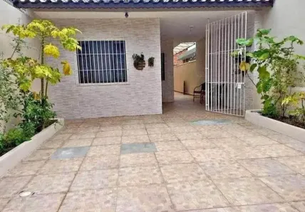 Casa com 3 Quartos à venda, 105m² no Parque das Laranjeiras, Maringá