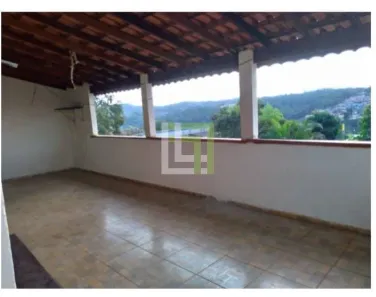 Casa com 3 Quartos à venda, 200m² no Dos Ivo, Jarinu