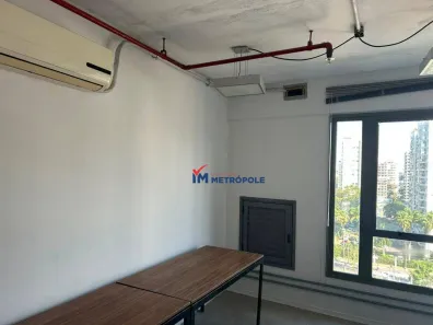 Sala Comercial para alugar, 21m² no Barra Olímpica, Rio de Janeiro