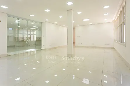 Casa com 4 Quartos para venda ou aluguel, 750m² no Jardim Paulista, São Paulo