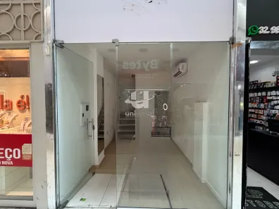 Ponto Comercial para alugar, 12m² no Centro, Juiz de Fora