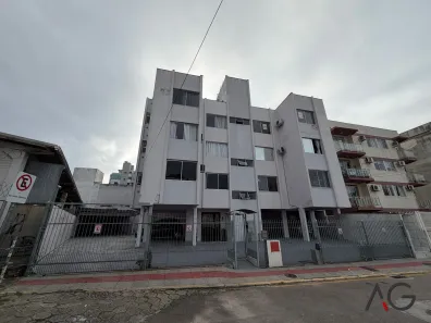 Apartamento com 1 Quarto para alugar, 45m² no Kobrasol, São José
