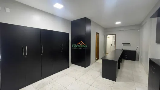 Sala Comercial com 1 Quarto para alugar, 250m² no Parque Residencial Laranjeiras, Serra