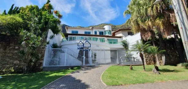 Casa com 4 Quartos à venda, 400m² no Mangabeiras, Belo Horizonte