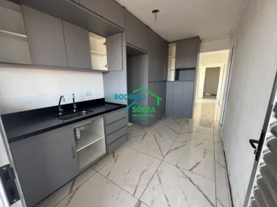 Casa com 4 Quartos à venda, 280m² no Vila Santo Antônio, Carapicuíba