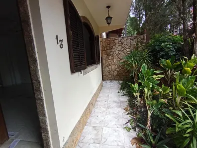 Casa de Condomínio com 3 Quartos à venda, 120m² no Centro, Maricá