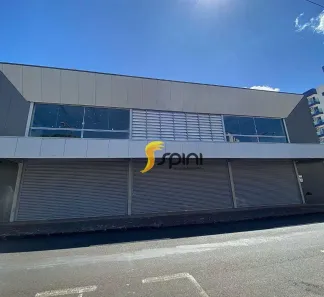 Ponto Comercial para alugar, 1400m² no Centro, Uberlândia