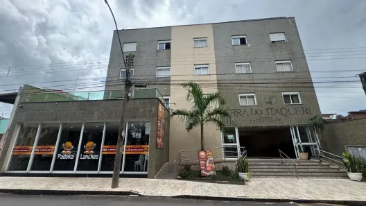 Imóvel Comercial com 21 Quartos à venda, 800m² no Centro, Charqueada