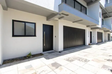 Casa de Condomínio com 3 Quartos à venda, 177m² no Tristeza, Porto Alegre