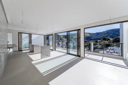 Cobertura com 4 Quartos à venda, 238m² no São Mateus, Juiz de Fora