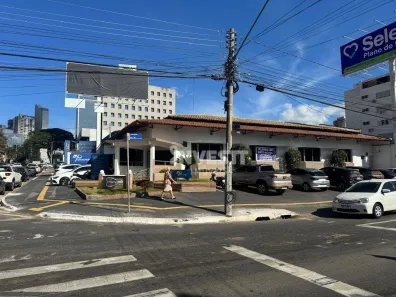 Imóvel Comercial para alugar, 460m² no Setor Marista, Goiânia