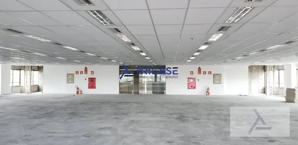 Sala Comercial para alugar, 808m² no Cidade Monções, São Paulo