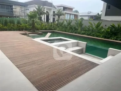 Casa de Condomínio com 7 Quartos à venda, 1500m² no Barra da Tijuca, Rio de Janeiro