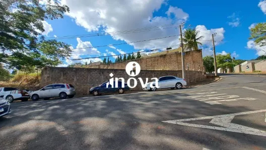 Lote/Terreno à venda, 782m² no Vila Militar, Uberaba
