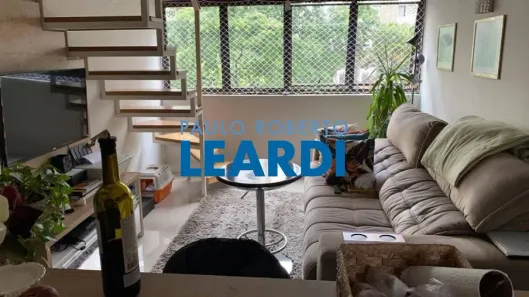 Flat com 1 Quarto para alugar, 45m² no Vila Uberabinha, São Paulo