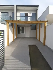 Sobrado com 2 Quartos à venda, 72m² no Forquilhas, São José
