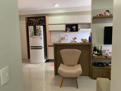 Apartamento com 3 Quartos para alugar, 77m² no Jaracaty, São Luís