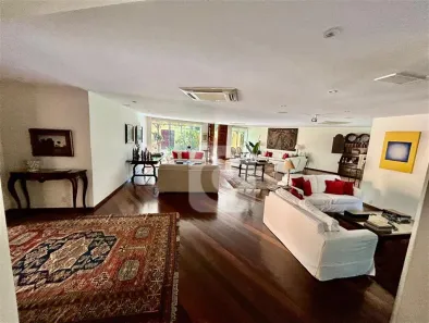 Sobrado com 5 Quartos à venda, 960m² no Barra da Tijuca, Rio de Janeiro