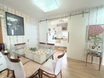 Apartamento com 2 Quartos à venda, 59m² no Barreiros, São José