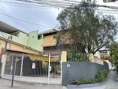 Casa com 2 Quartos à venda, 193m² no Brás de Pina, Rio de Janeiro