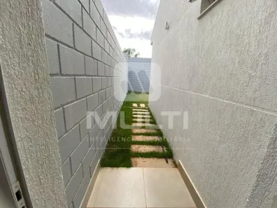 Casa de Condomínio com 3 Quartos para alugar, 85m² no Laranjeiras, Uberlândia