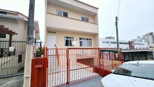Casa com 4 Quartos à venda, 175m² no Estreito, Florianópolis