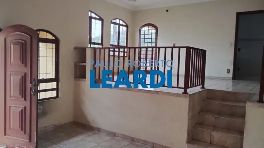 Casa com 3 Quartos para venda ou aluguel, 225m² no Parque Nova Suíça, Valinhos