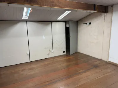 Galpão/Depósito/Armazém para alugar, 110m² no Parque Erasmo Assunção, Santo André