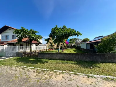 Lote/Terreno à venda, 286m² no Meia Praia, Navegantes