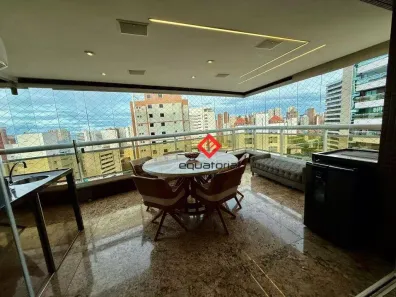 Apartamento com 3 Quartos à venda, 260m² no Meireles, Fortaleza