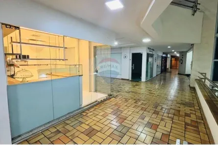 Ponto Comercial à venda, 30m² no Praia do Canto, Vitória