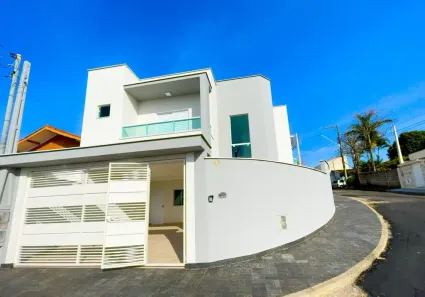 Casa com 3 Quartos à venda, 150m² no Centro, Socorro