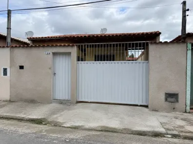 Casa de Condomínio com 2 Quartos para alugar, 180m² no Centro, Nova Iguaçu