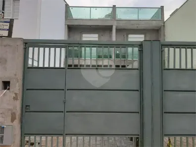Sobrado com 2 Quartos à venda, 70m² no Vila Nivi, São Paulo