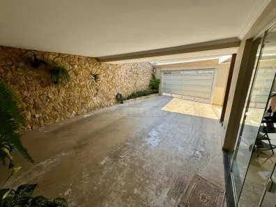 Casa com 4 Quartos à venda, 263m² no Parque Vista Alegre, Bauru