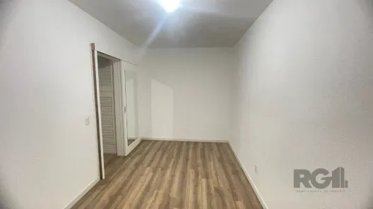 Apartamento com 1 Quarto à venda, 43m² no Jardim do Salso, Porto Alegre