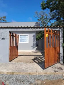 Casa com 2 Quartos à venda, 50m² no Jardim Regina, Itanhaém