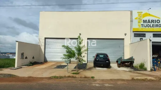 Galpão/Depósito/Armazém para alugar, 280m² no Laranjeiras, Uberlândia