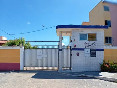 Apartamento com 3 Quartos para alugar, 79m² no Itaperi, Fortaleza