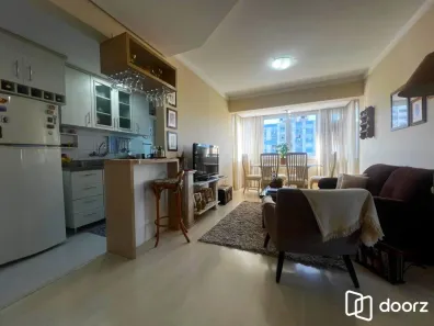 Apartamento com 2 Quartos à venda, 62m² no Cidade Baixa, Porto Alegre